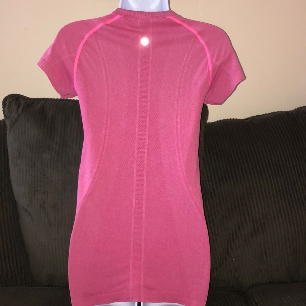 Lululemon Swiftly Tech Ss, Size 6/ Euc - image 2
